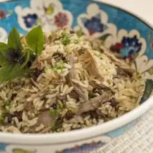 ARROZ DE CORDEIRO À MEDITERRÂNEA