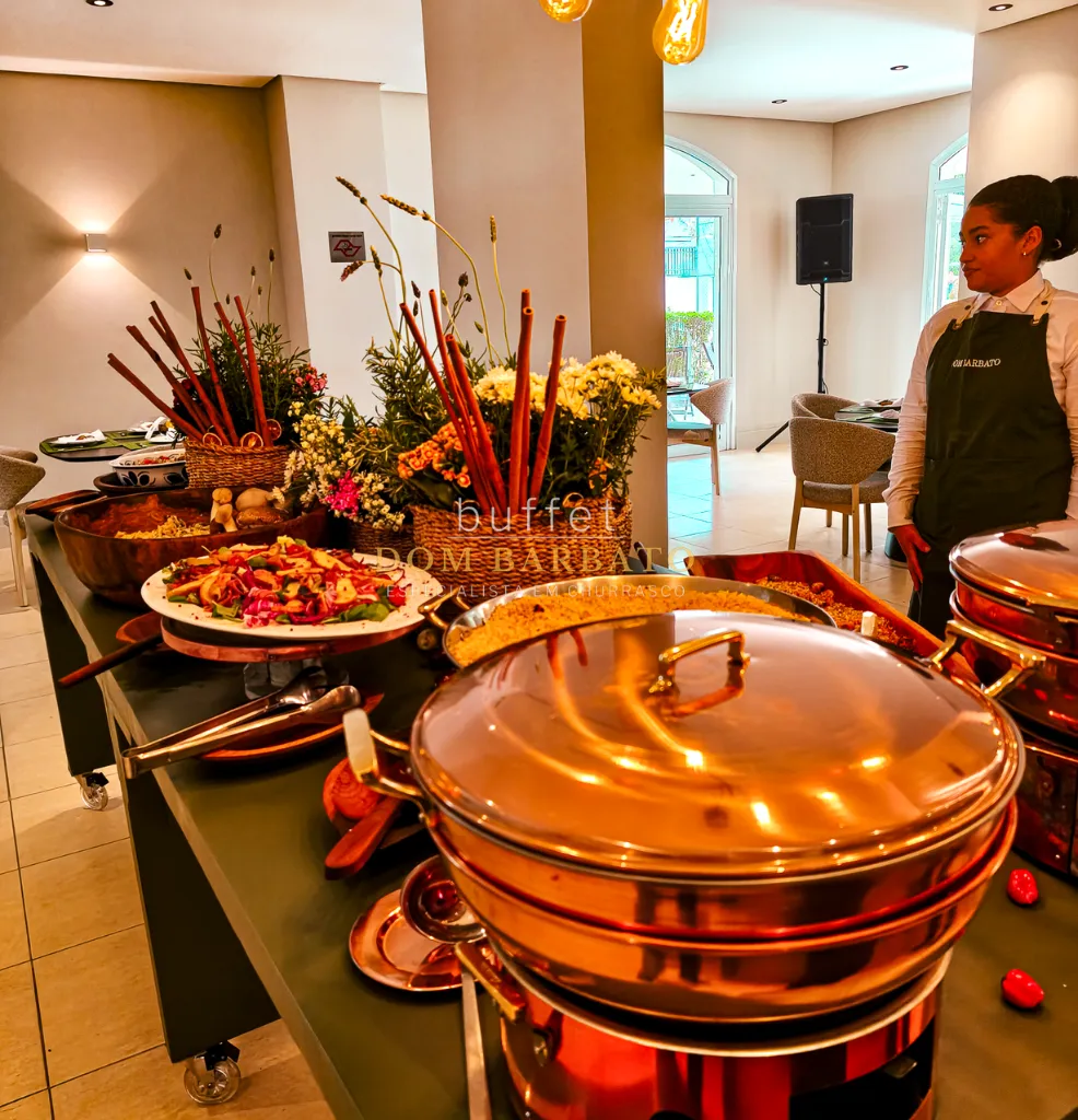 Mini Wedding Com Churrasco - Buffet de Churrasco - mesa de acompanhamentos (5)