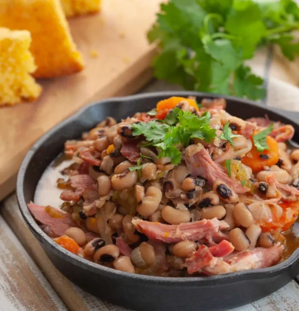 Crock-Pot Southern Black-Eyed Peas With Ham Hock - Imagem 2