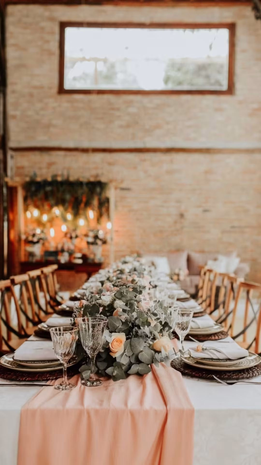 Foto da mesa de casamento para os convidadsos - buffet de churrasco apra casamento